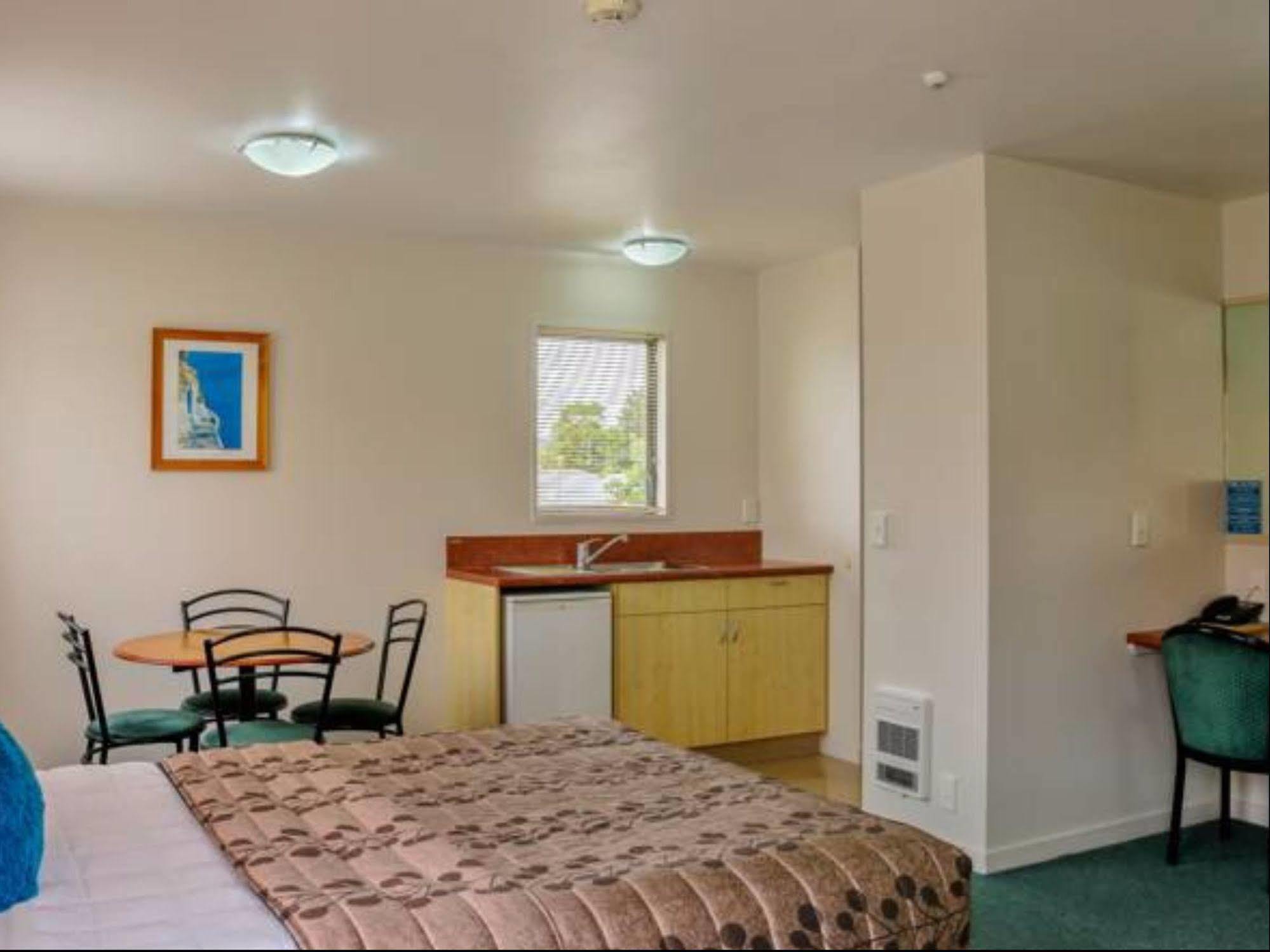 Bella Vista Motel Mosgiel Exterior photo